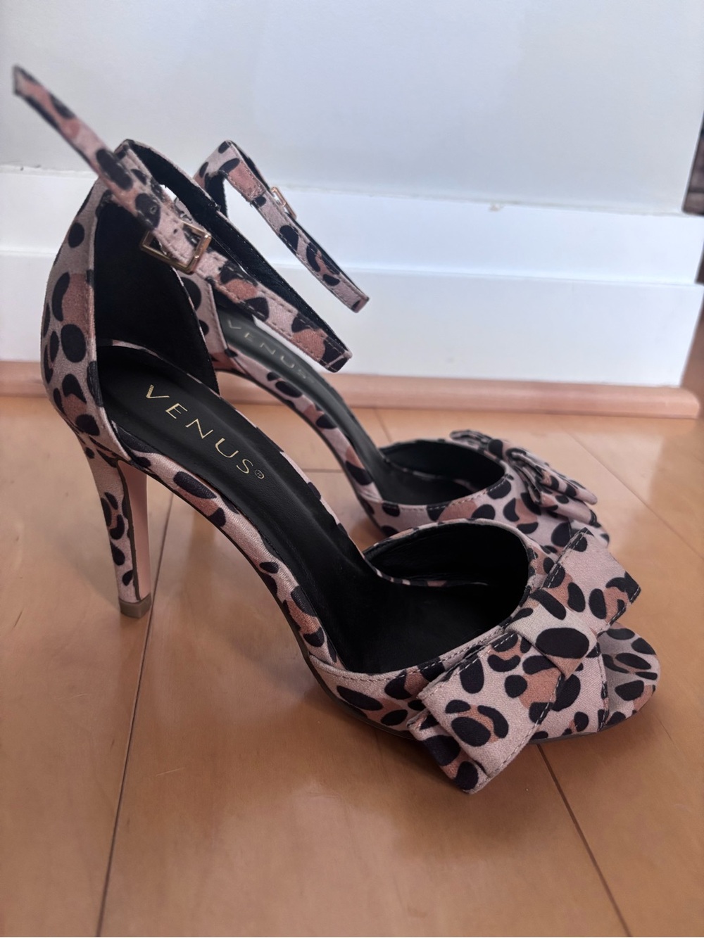 VENUS Pink Leopard Print Bow Ankle-Strap Heels